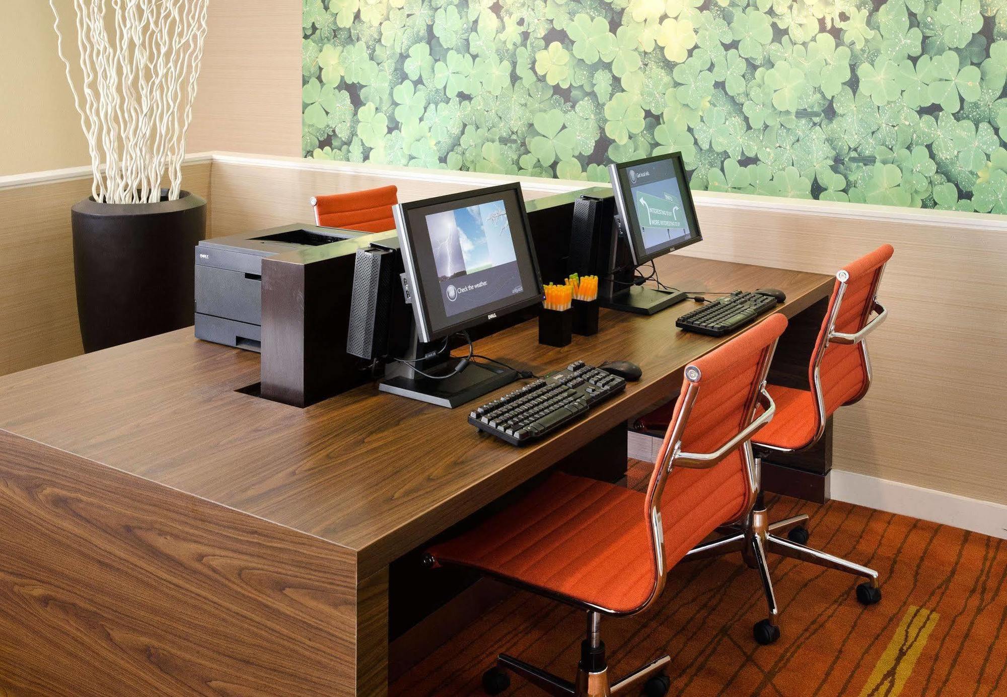 Courtyard By Marriott Huntsville University Drive Business foto